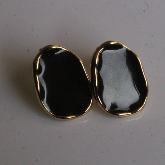 Irregular Black Earrings